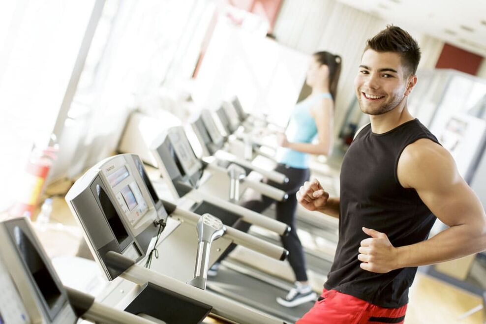 Kardio vježbe će pomoći muškarcu da ubrza cirkulaciju krvi